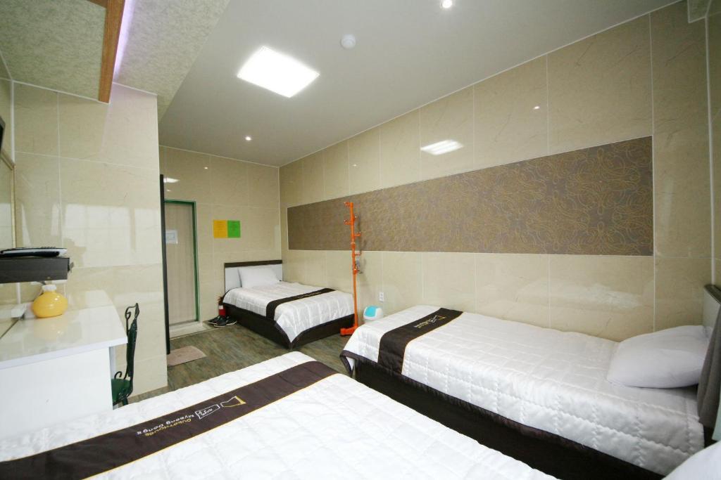 Guesthouse Myeongdong 2 Szöul Szoba fotó
