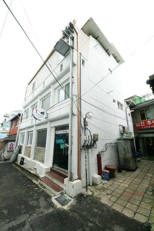 Guesthouse Myeongdong 2 Szöul Kültér fotó